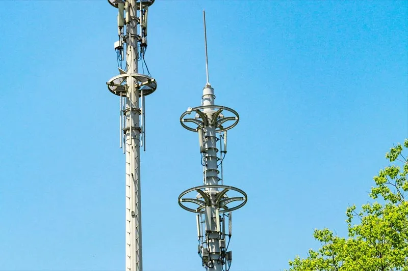 Telecomunicaciones y estación base