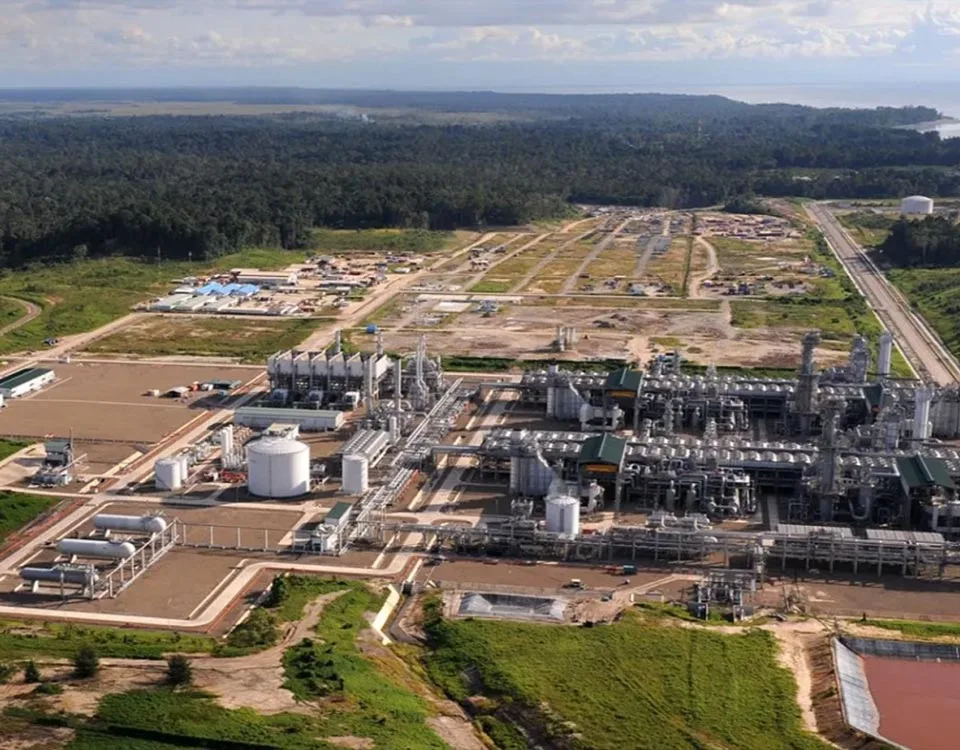 Salas eléctricas de control principal del proyecto de fundición de níquel en Indonesia